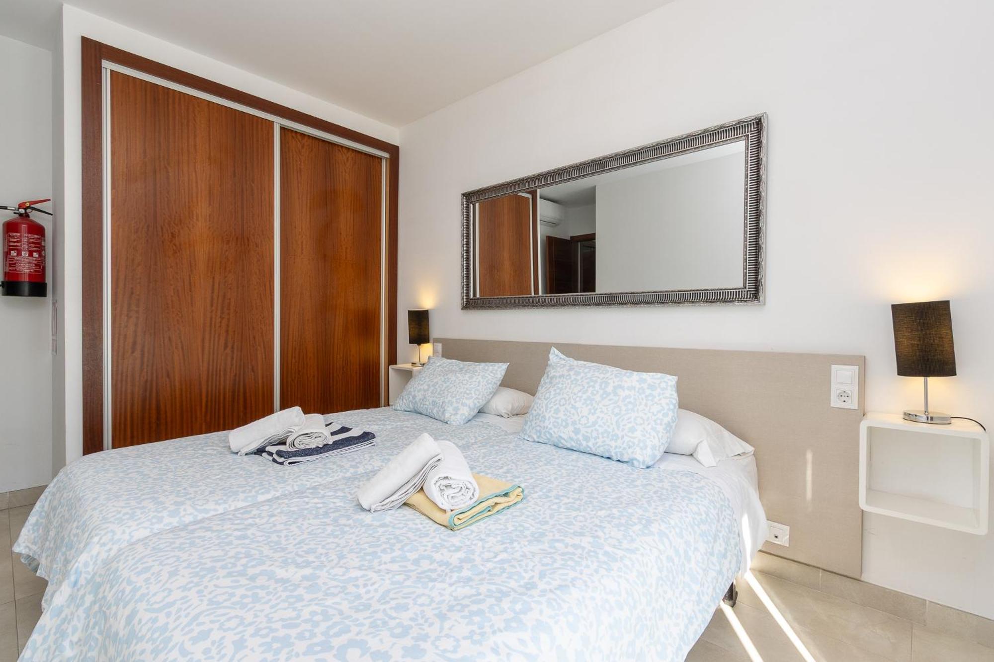 Adosado Bellavista B By Homevillas360 Alcanada ภายนอก รูปภาพ